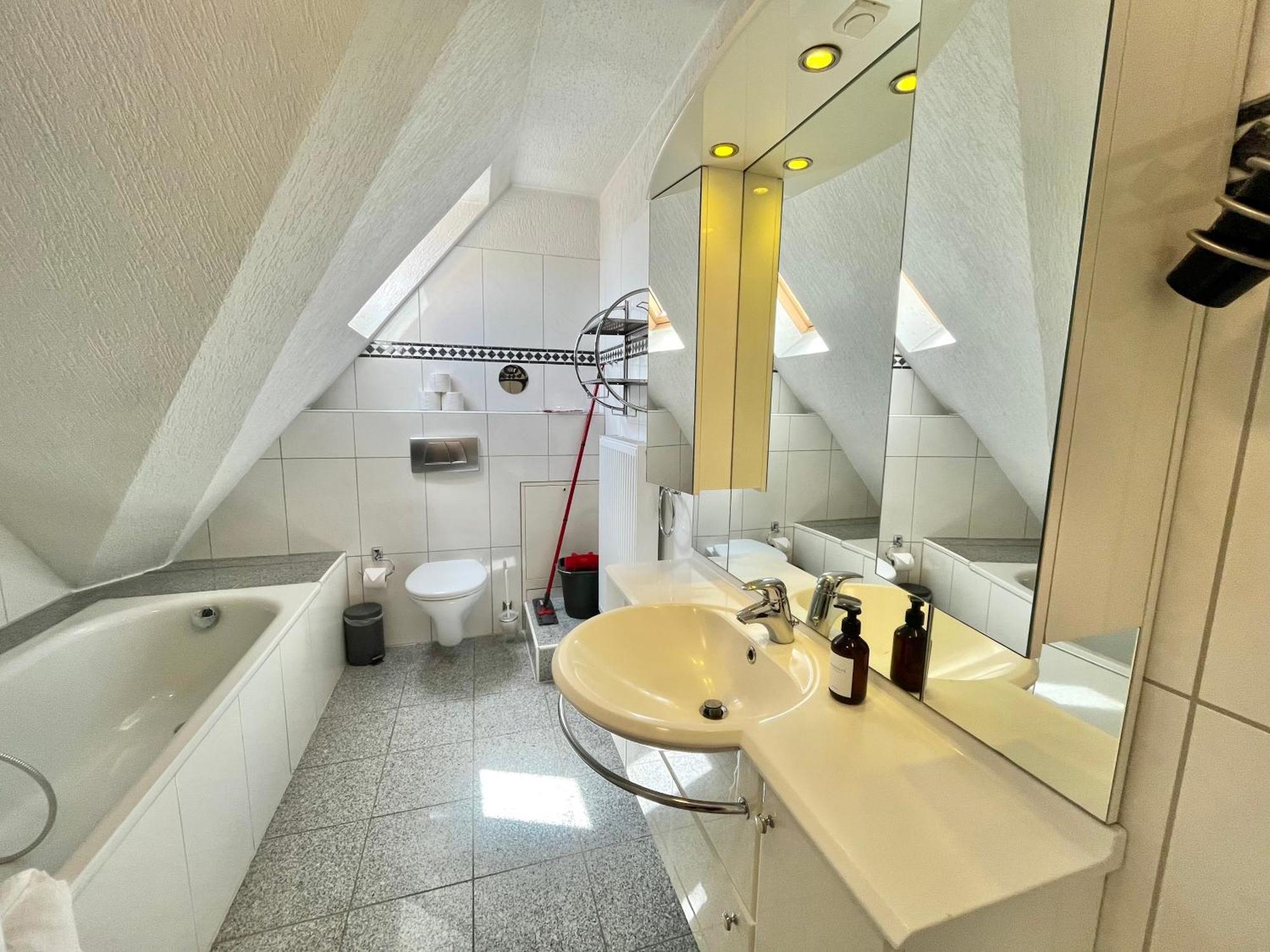 Guesthouse Bielefeld - Brake Exteriér fotografie